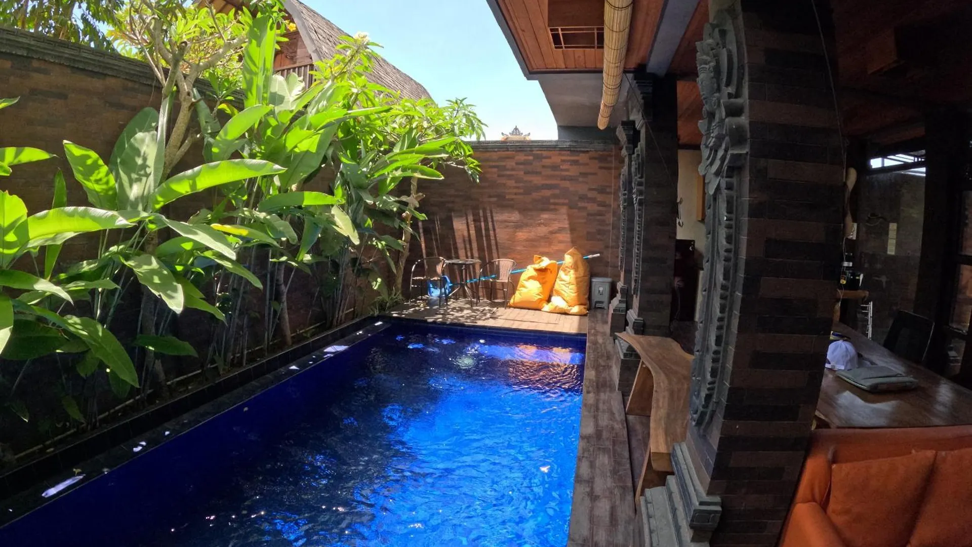 Tropical Balinese Villa With Private Pool Ungasan